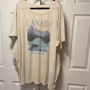 torrid Cream Canada Graphic Short Sleeve Tee